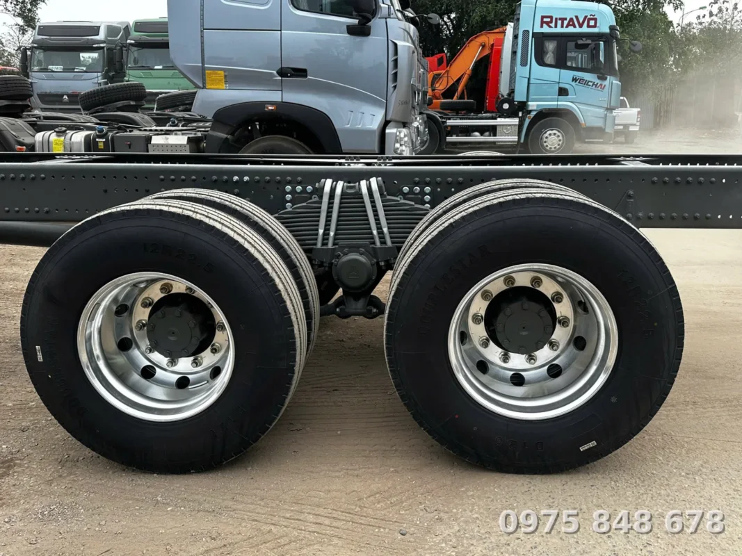 thiết kế khung xe và lốp chuyên chở nặng