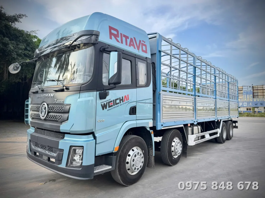 Xe tải thùng bạt Shacman X3000 400HP