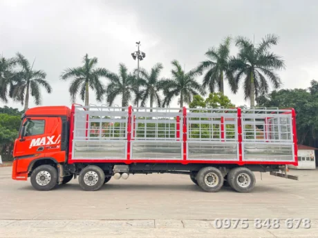 xe tải thùng bạt Howo max 8x4 400HP